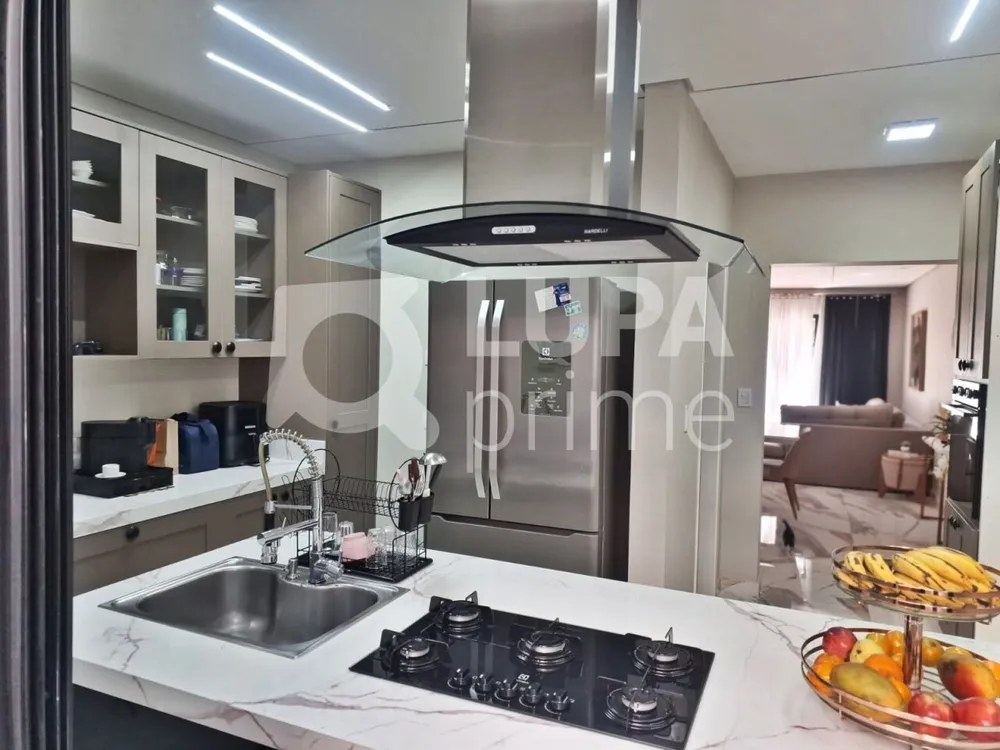 Casa, 3 quartos, 179 m² - Foto 9