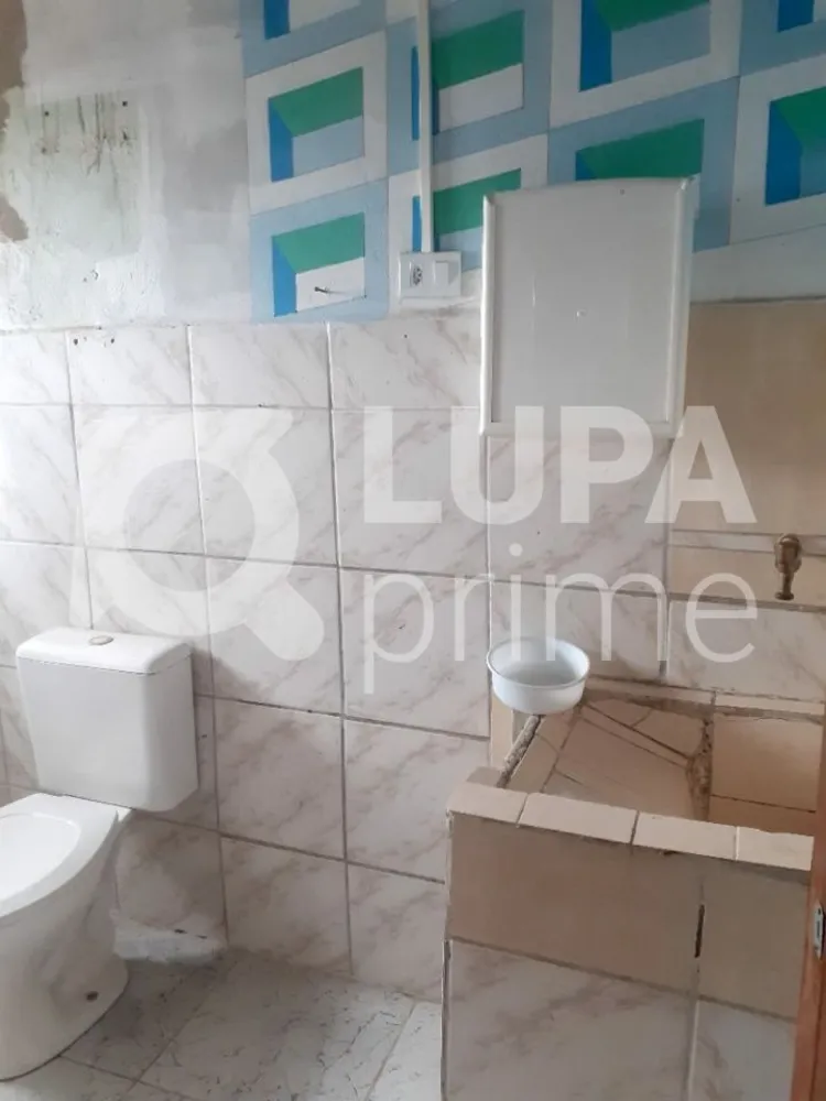 Casa, 1 quarto, 230 m² - Foto 3