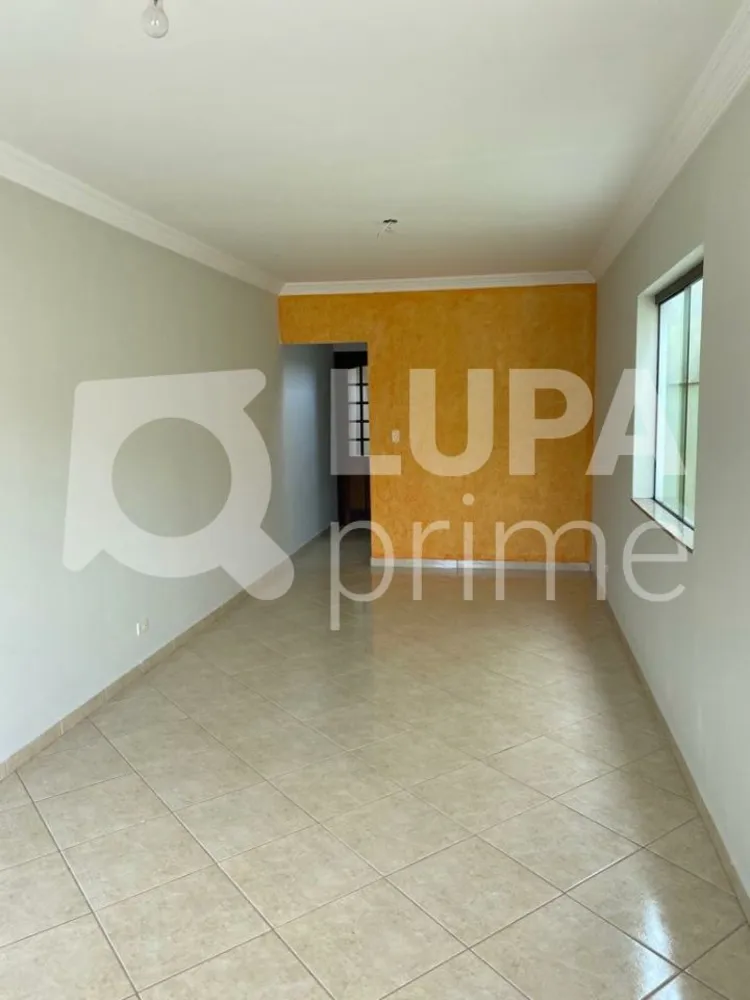 Casa, 3 quartos, 135 m² - Foto 1