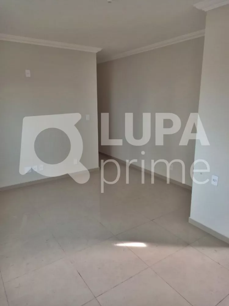 Apartamento à venda com 2 quartos, 55m² - Foto 2