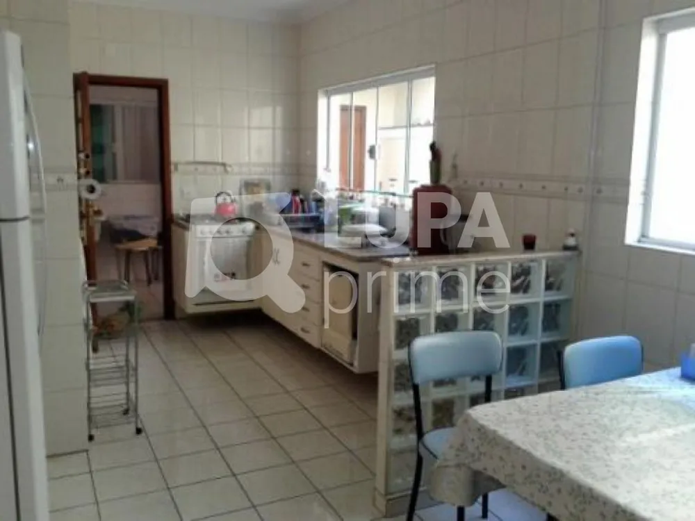 Casa, 4 quartos, 270 m² - Foto 5