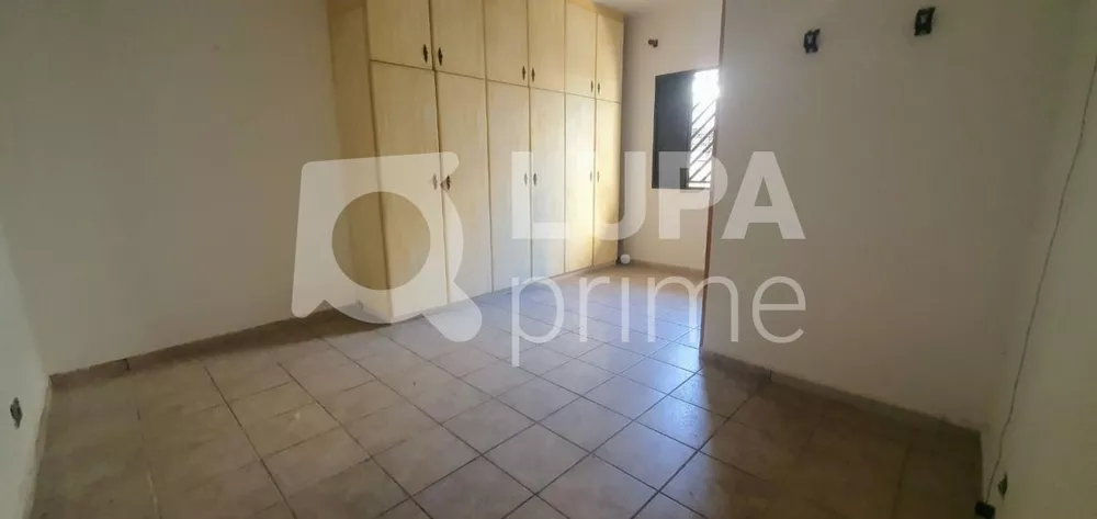 Casa à venda com 1 quarto, 40m² - Foto 4