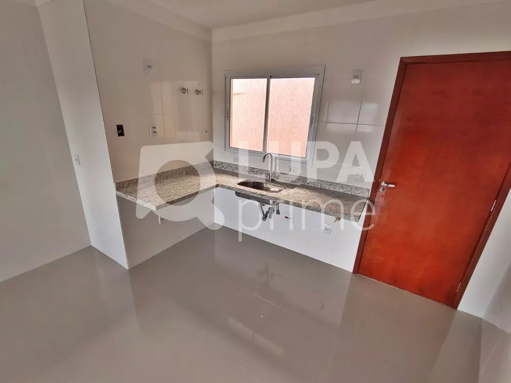 Casa à venda com 2 quartos, 76m² - Foto 5