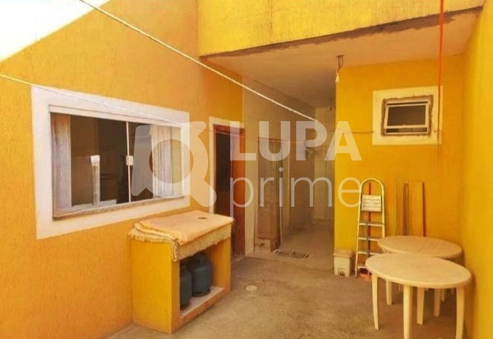 Casa, 3 quartos, 200 m² - Foto 8