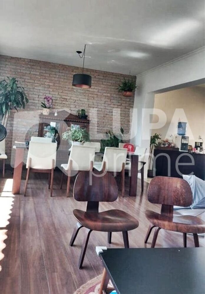 Casa, 4 quartos, 154 m² - Foto 2
