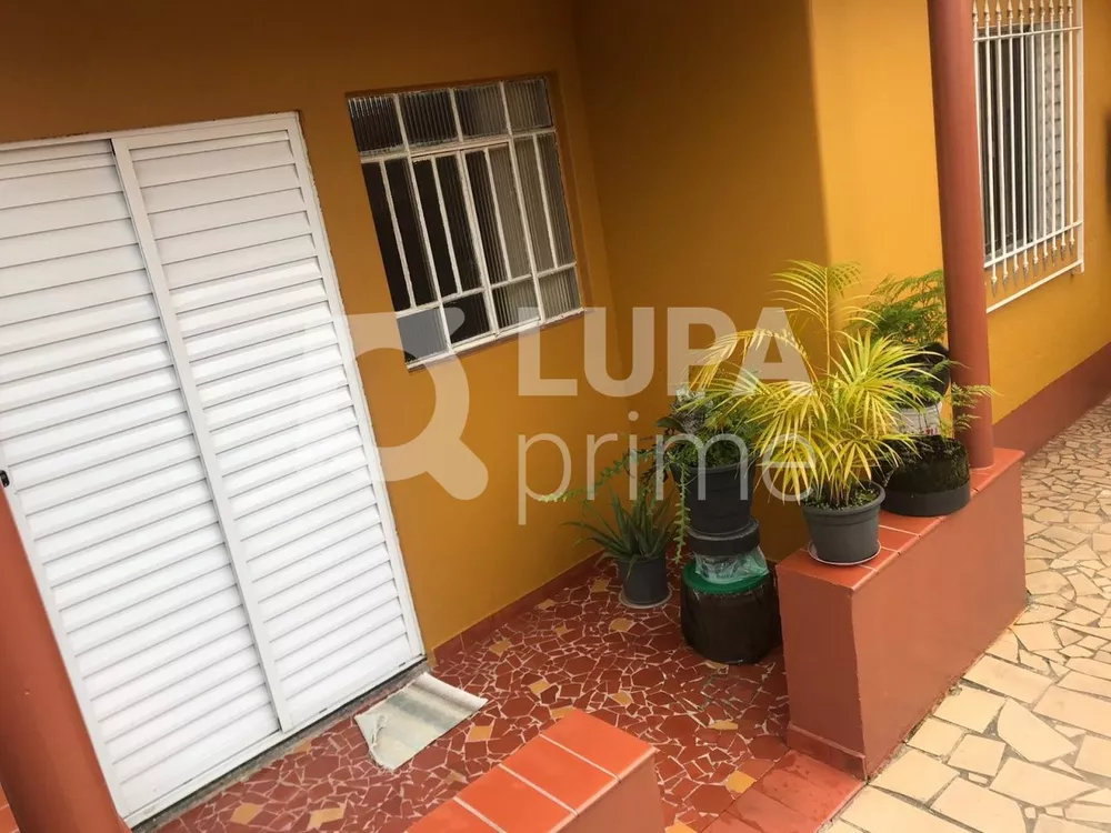 Casa à venda com 3 quartos, 120m² - Foto 3