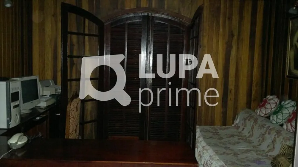 Casa, 6 quartos, 250 m² - Foto 3