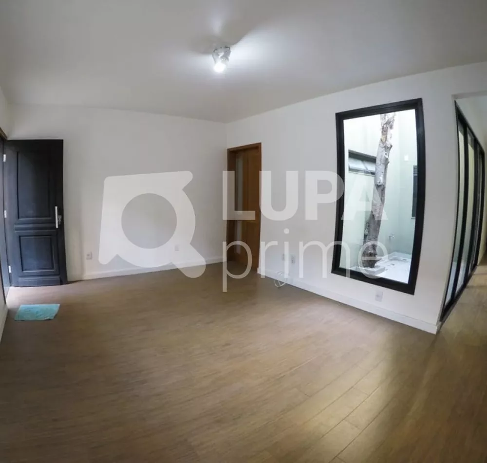 Casa à venda com 10 quartos, 350m² - Foto 8