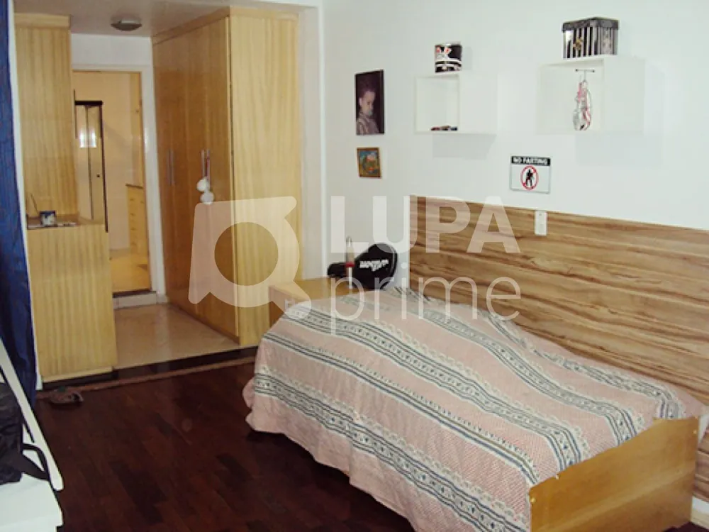 Casa, 4 quartos, 220 m² - Foto 11
