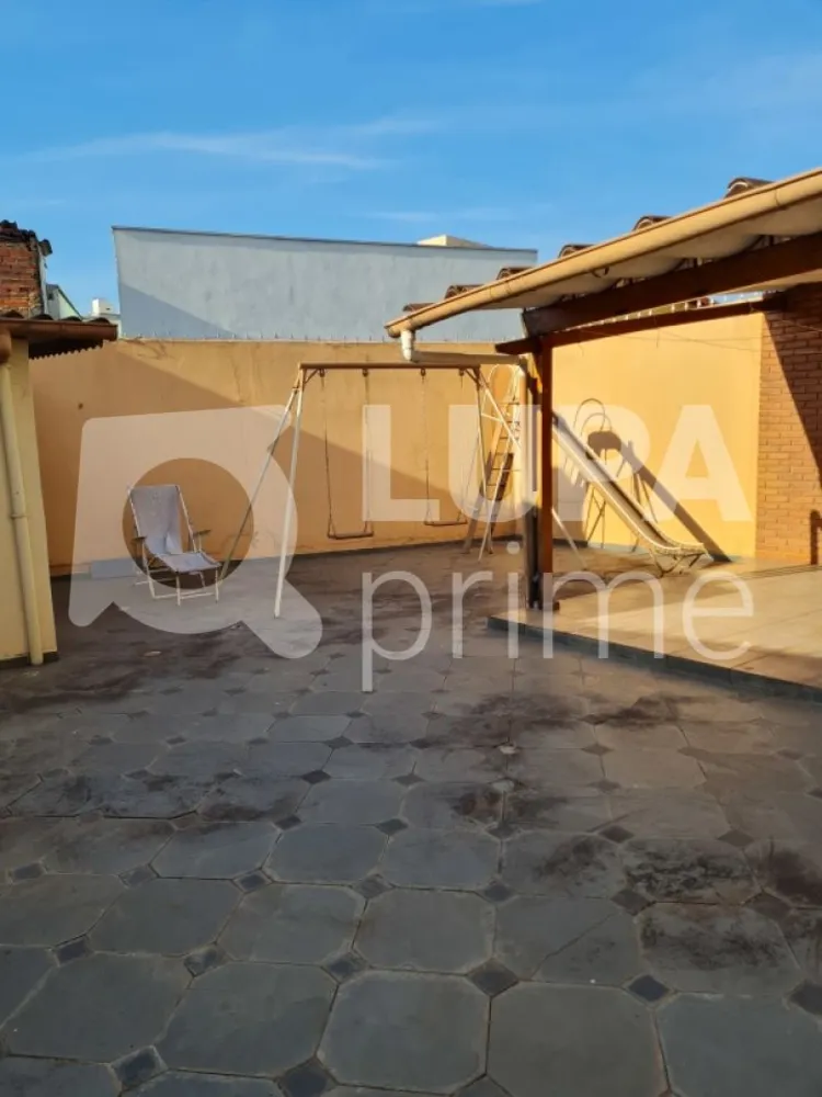 Casa, 5 quartos, 226 m² - Foto 4
