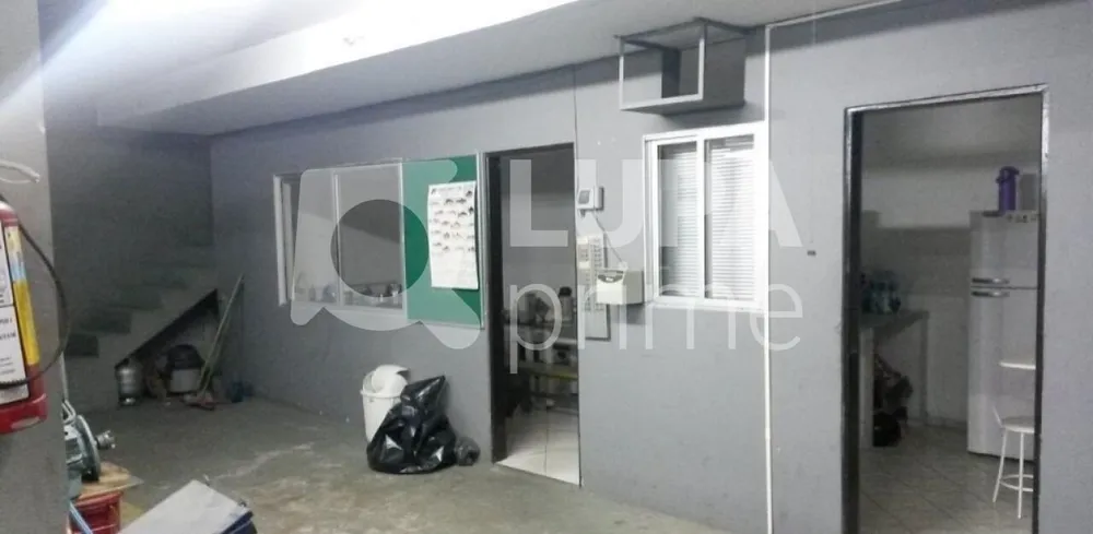 Depósito-Galpão, 687 m² - Foto 4