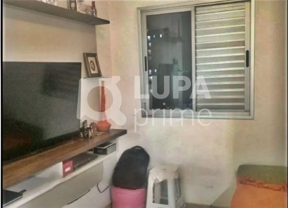 Apartamento à venda com 2 quartos, 61m² - Foto 5