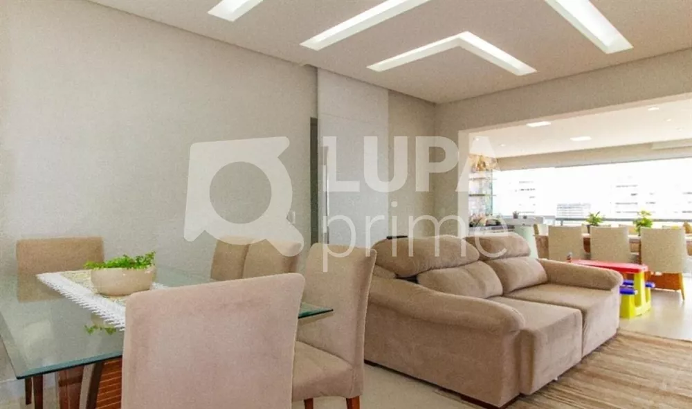 Apartamento à venda com 3 quartos, 123m² - Foto 2