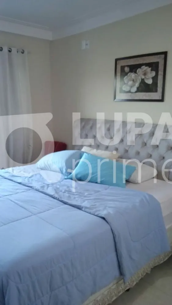 Casa, 3 quartos, 413 m² - Foto 1