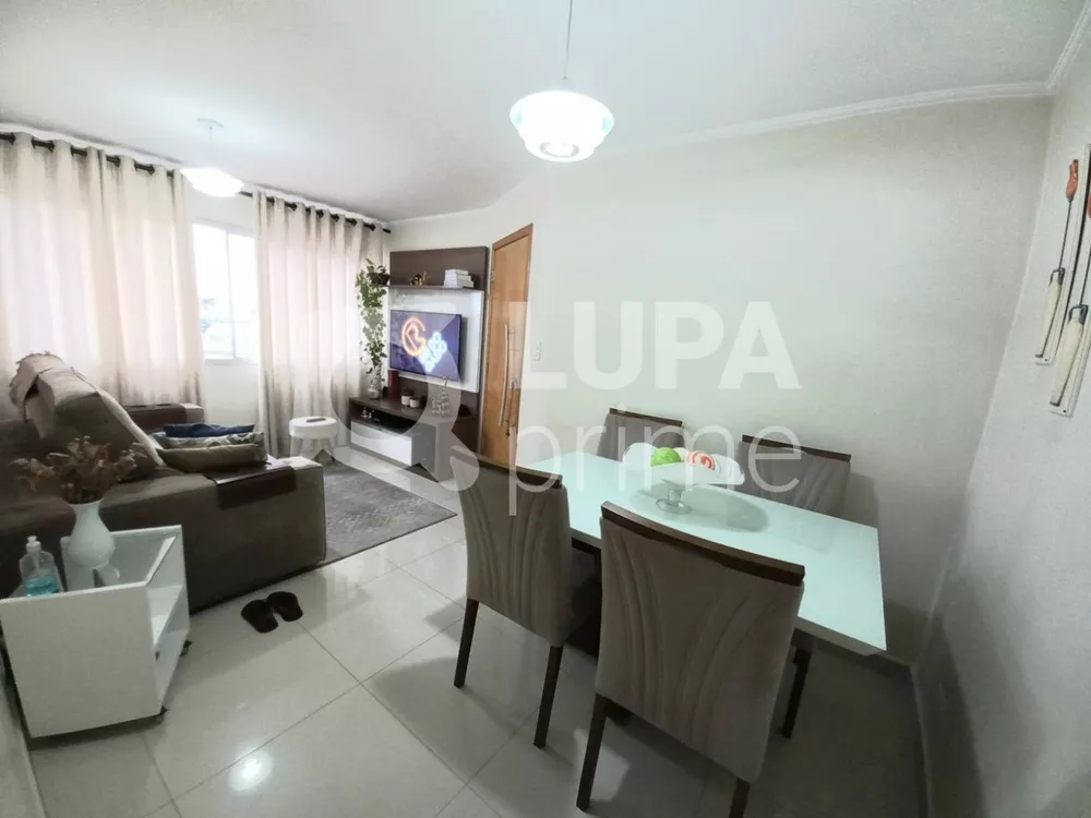 Apartamento à venda com 2 quartos, 63m² - Foto 9