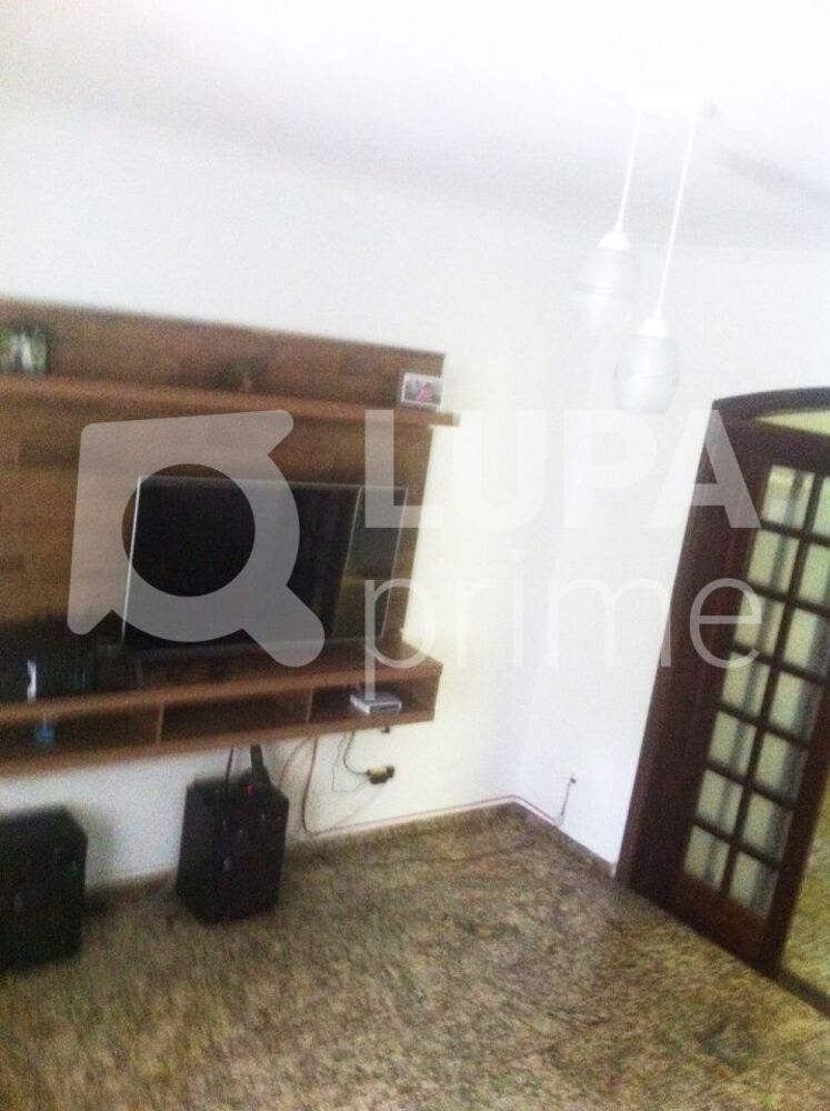 Casa, 4 quartos, 210 m² - Foto 3