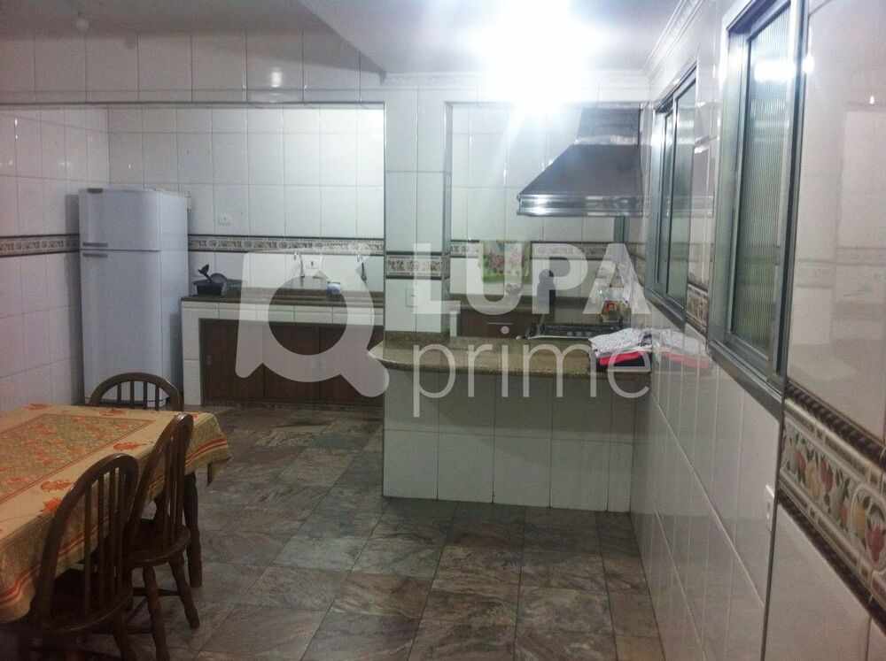 Casa, 4 quartos, 210 m² - Foto 1