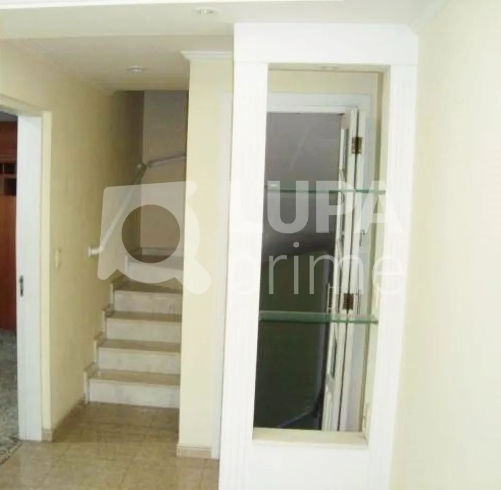Casa, 3 quartos, 173 m² - Foto 1