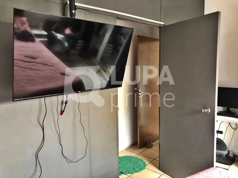 Casa, 4 quartos, 220 m² - Foto 1