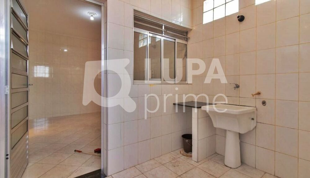 Casa à venda com 4 quartos, 219m² - Foto 7