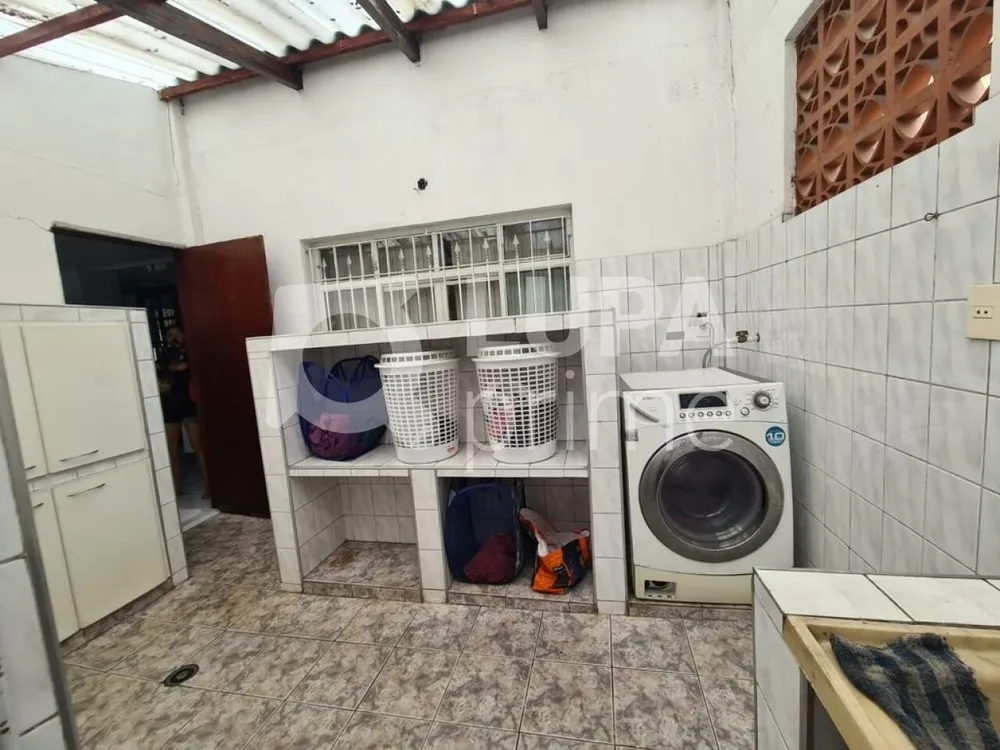 Casa, 4 quartos, 244 m² - Foto 3