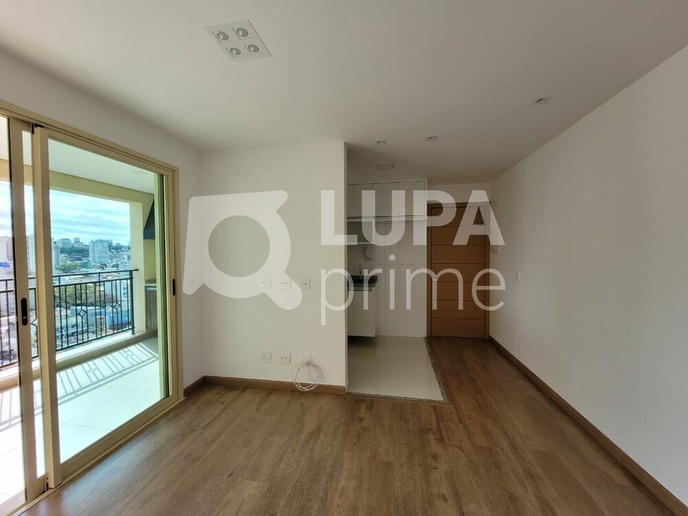 Apartamento à venda com 1 quarto, 44m² - Foto 2