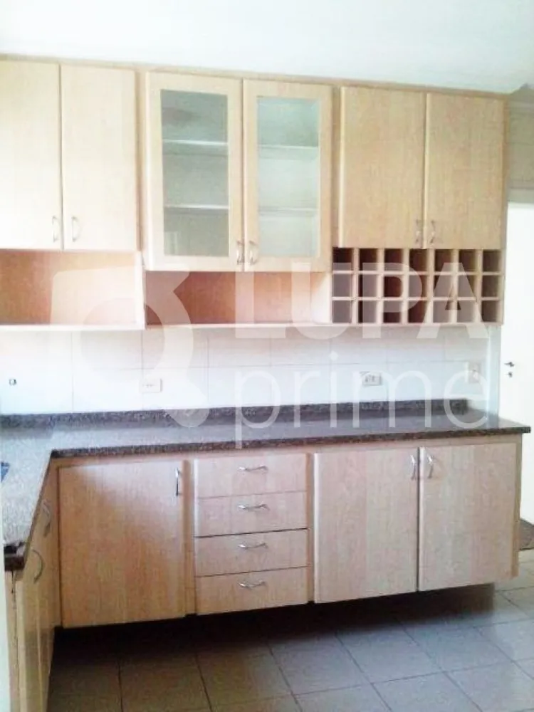 Apartamento, 4 quartos, 200 m² - Foto 2