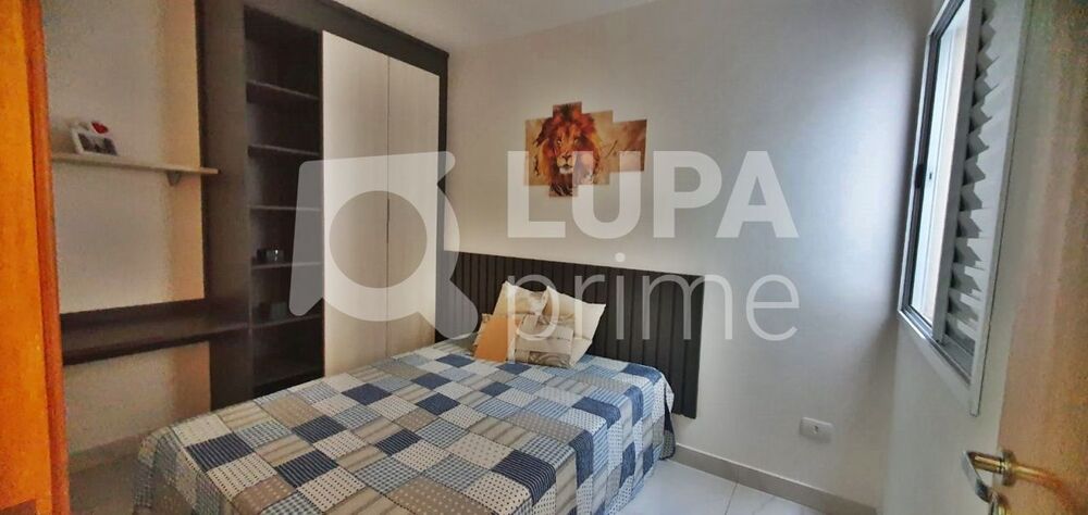 Apartamento à venda com 1 quarto, 40m² - Foto 2