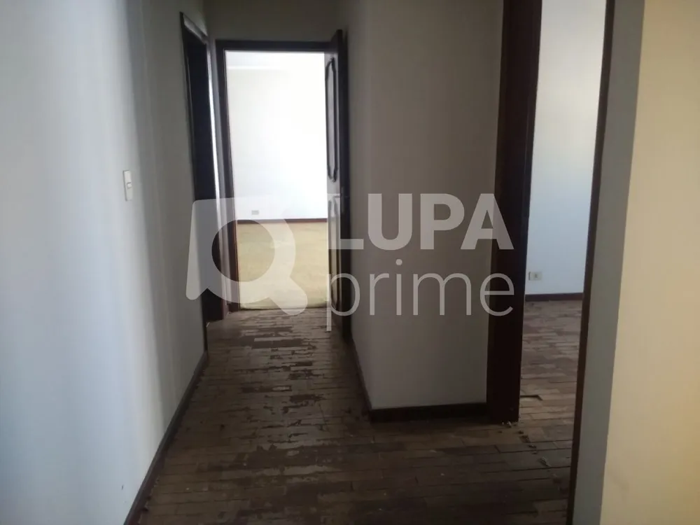 Apartamento, 3 quartos, 210 m² - Foto 2