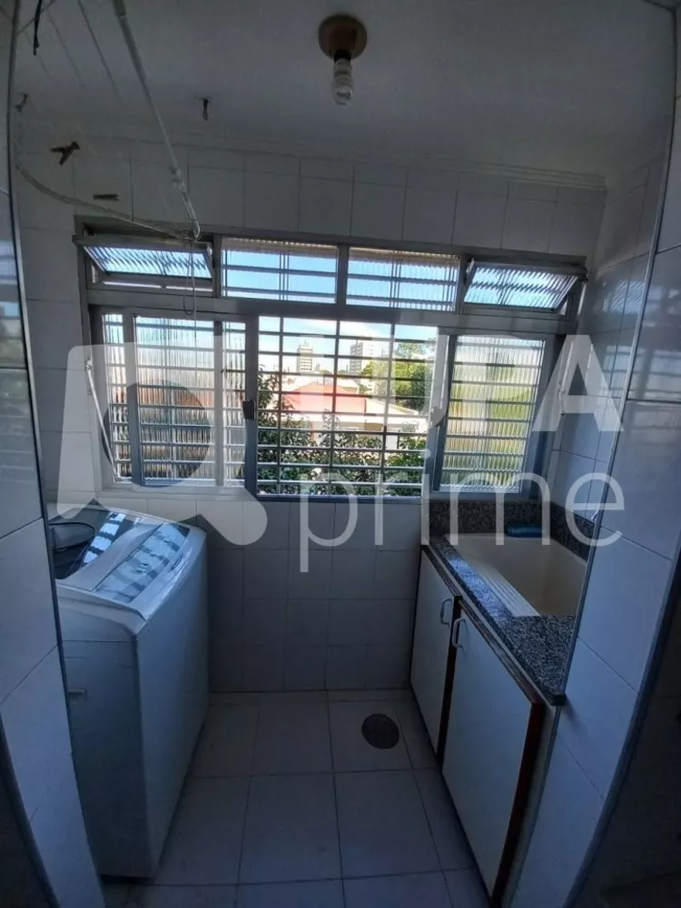 Apartamento à venda com 2 quartos, 62m² - Foto 11