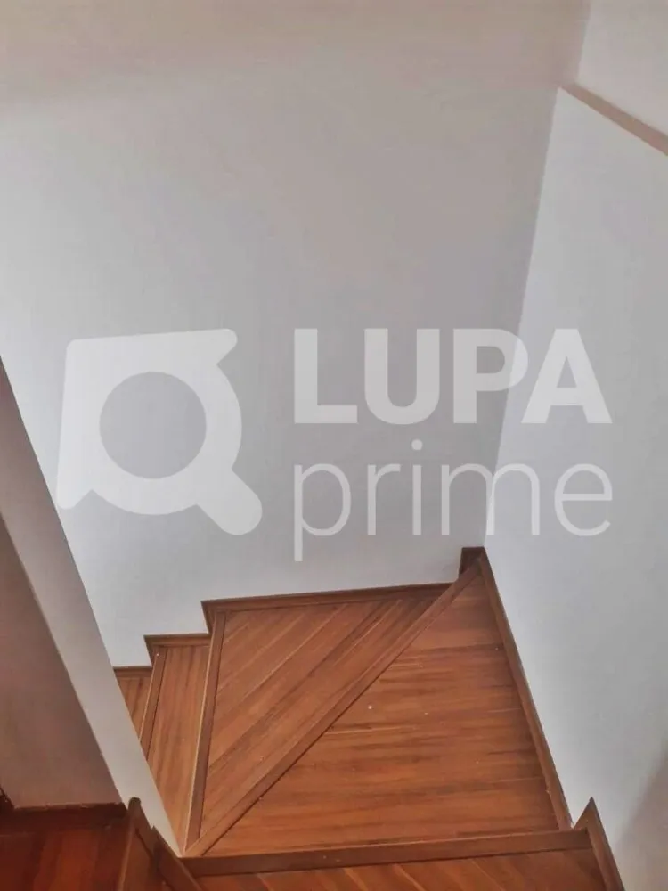 Casa, 3 quartos, 224 m² - Foto 2