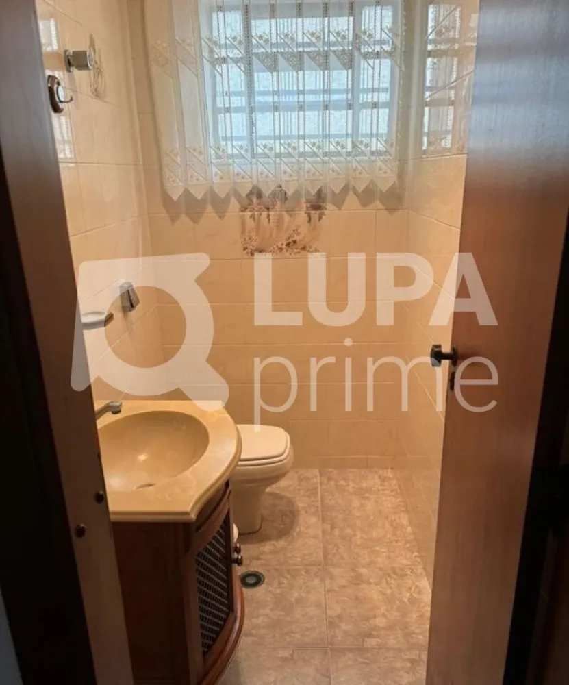 Casa, 4 quartos, 235 m² - Foto 10