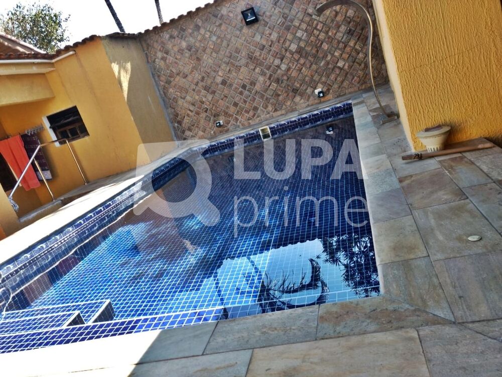 Casa, 2 quartos, 250 m² - Foto 1