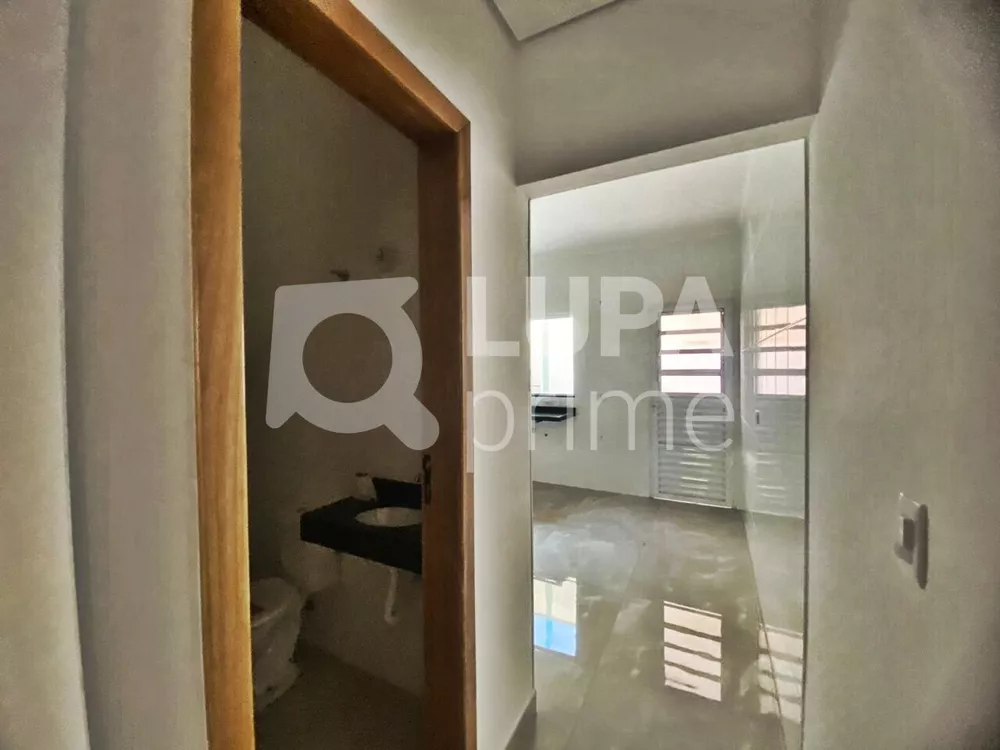 Casa à venda com 3 quartos, 112m² - Foto 12