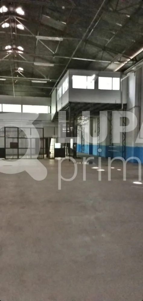 Depósito-Galpão, 979 m² - Foto 1