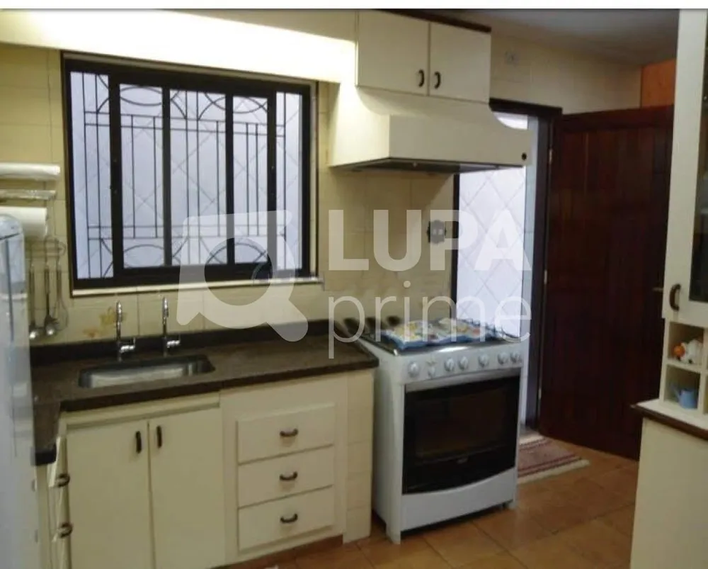 Casa, 3 quartos, 240 m² - Foto 14