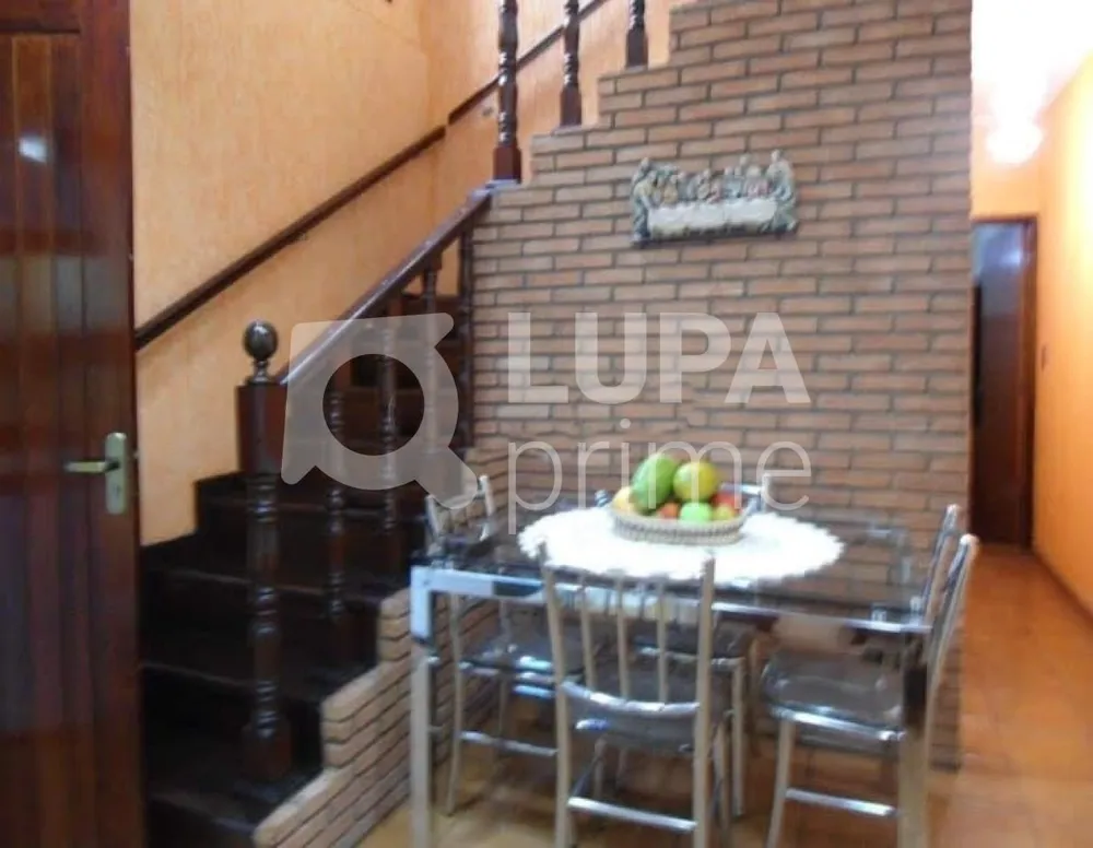 Casa, 3 quartos, 240 m² - Foto 10