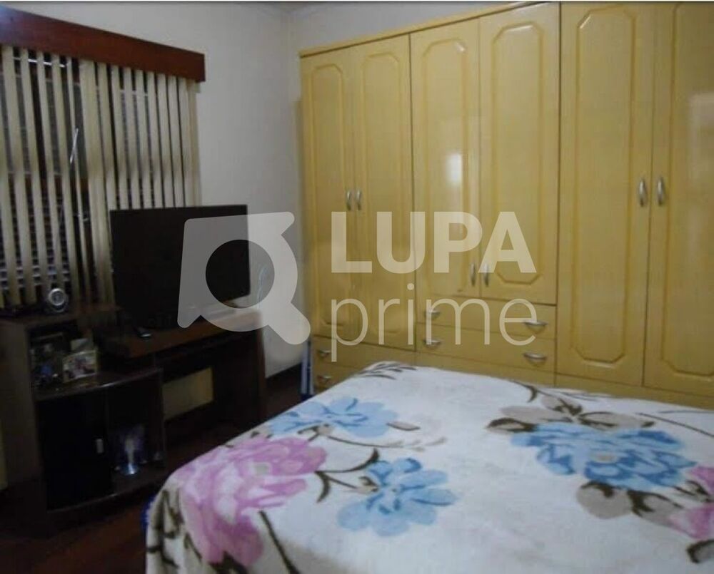 Casa, 3 quartos, 240 m² - Foto 1
