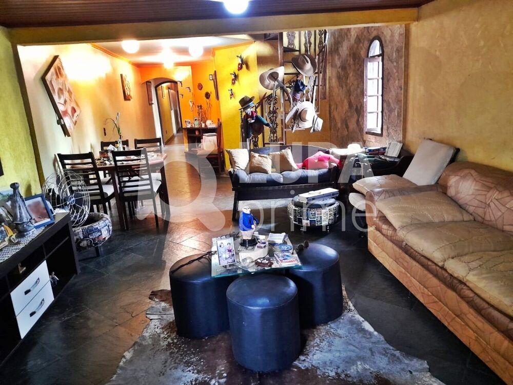 Casa, 8 quartos, 383 m² - Foto 1