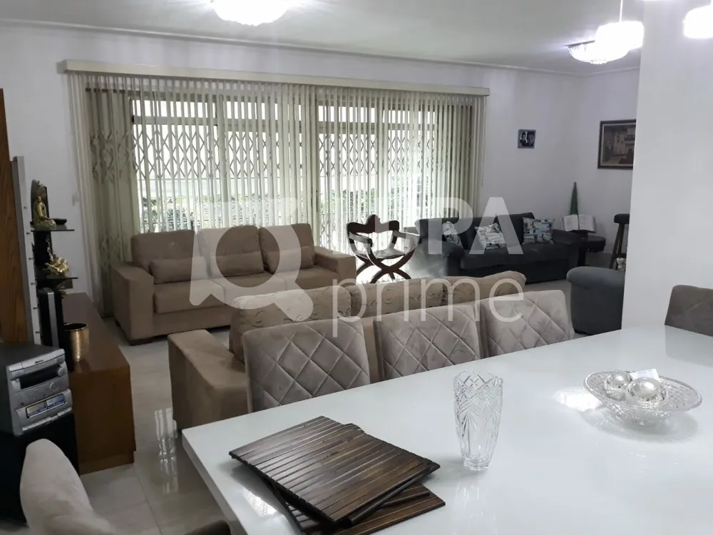 Casa, 3 quartos, 210 m² - Foto 9
