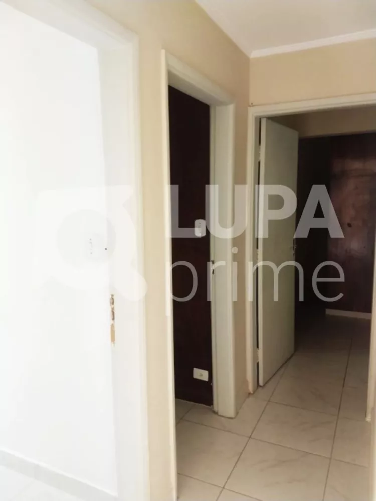 Apartamento à venda com 3 quartos, 66m² - Foto 4