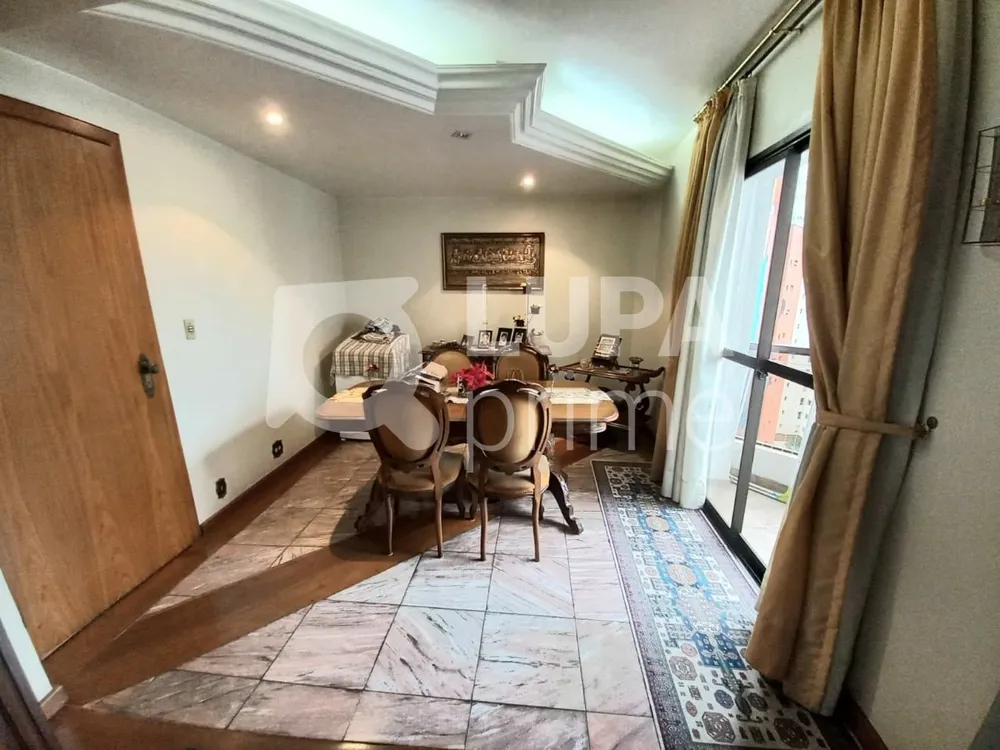 Apartamento, 4 quartos, 198 m² - Foto 1