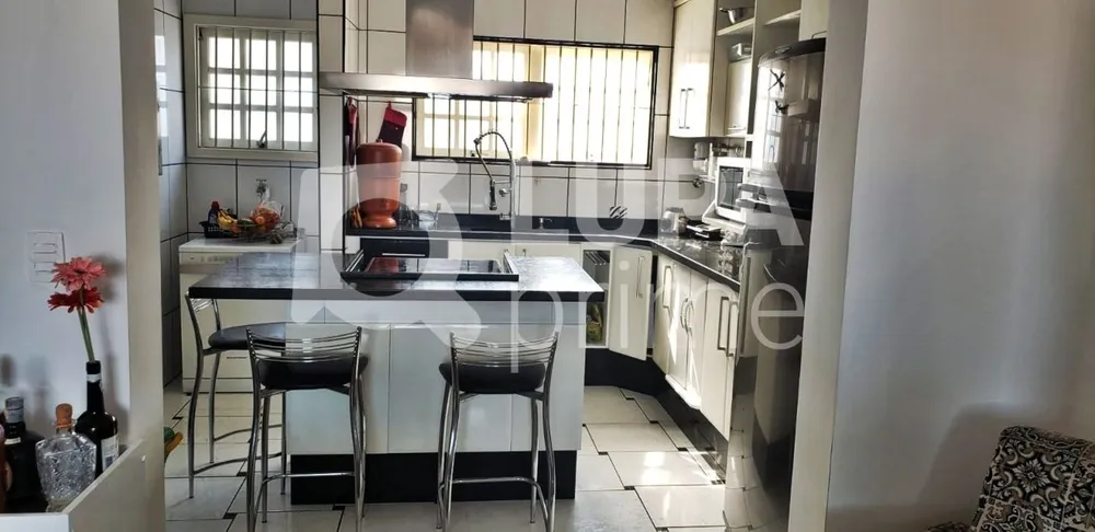 Casa, 5 quartos, 300 m² - Foto 8
