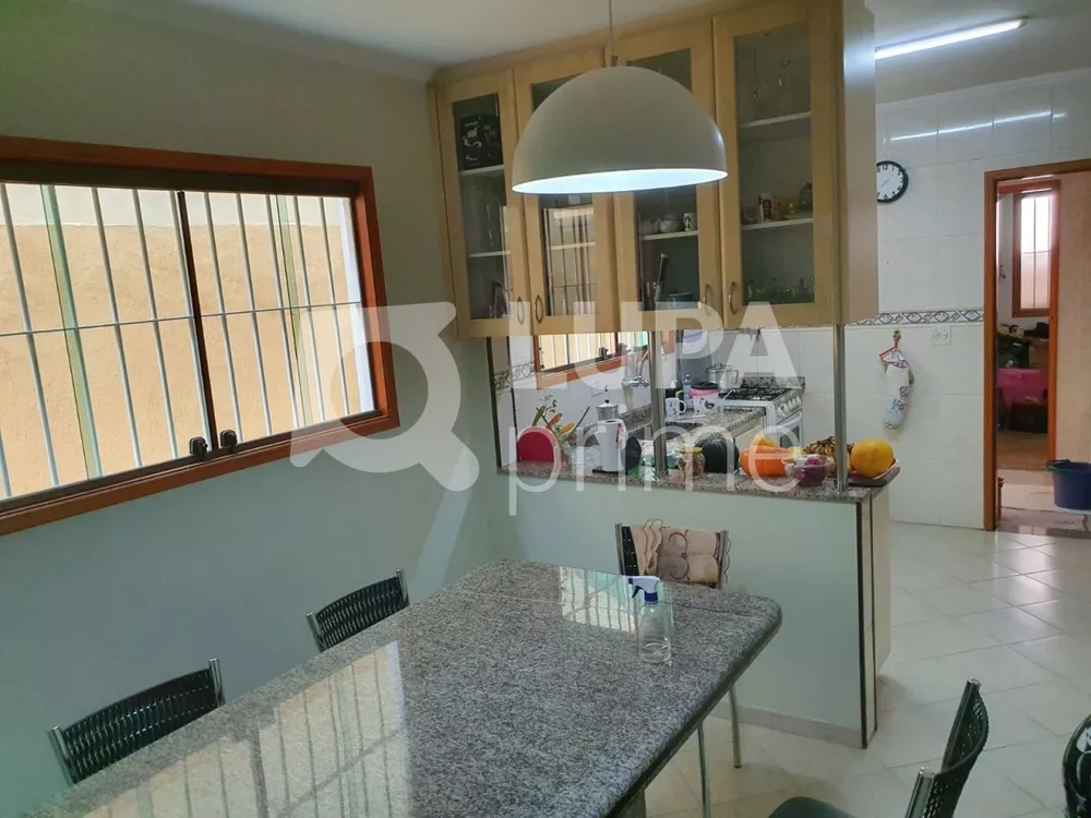 Casa à venda com 4 quartos, 154m² - Foto 4