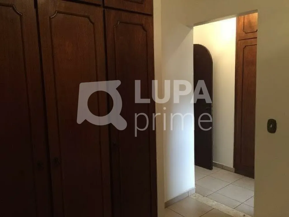 Casa, 4 quartos, 300 m² - Foto 2