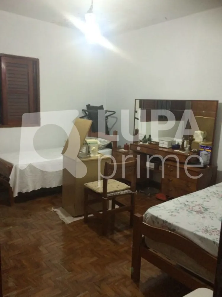 Casa, 3 quartos, 250 m² - Foto 1
