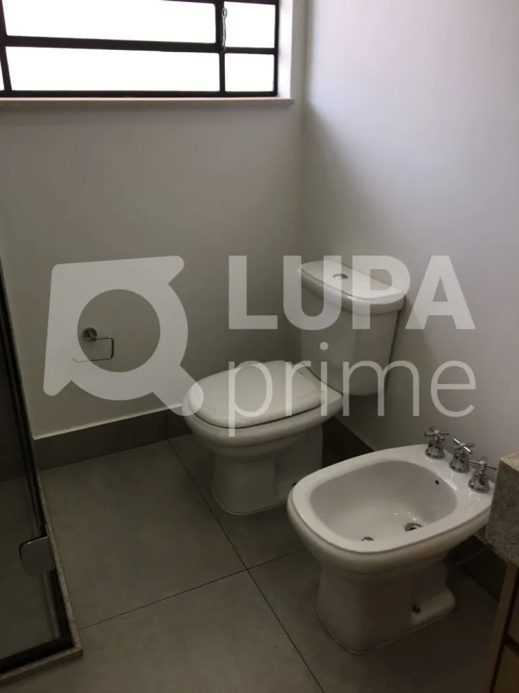 Casa, 3 quartos, 240 m² - Foto 8