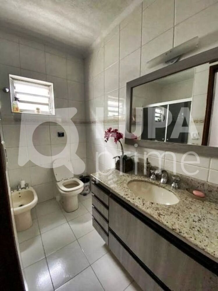 Casa, 4 quartos, 266 m² - Foto 2