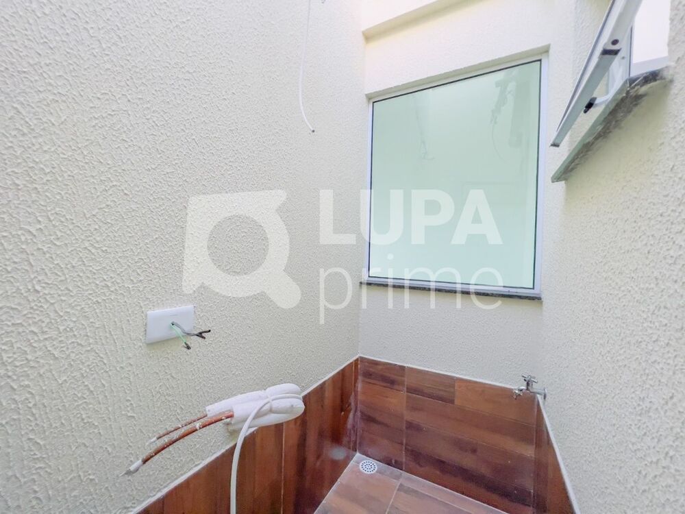 Casa, 3 quartos, 104 m² - Foto 1