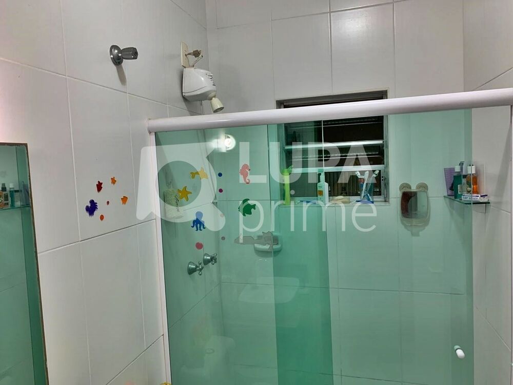 Casa à venda com 4 quartos, 158m² - Foto 10